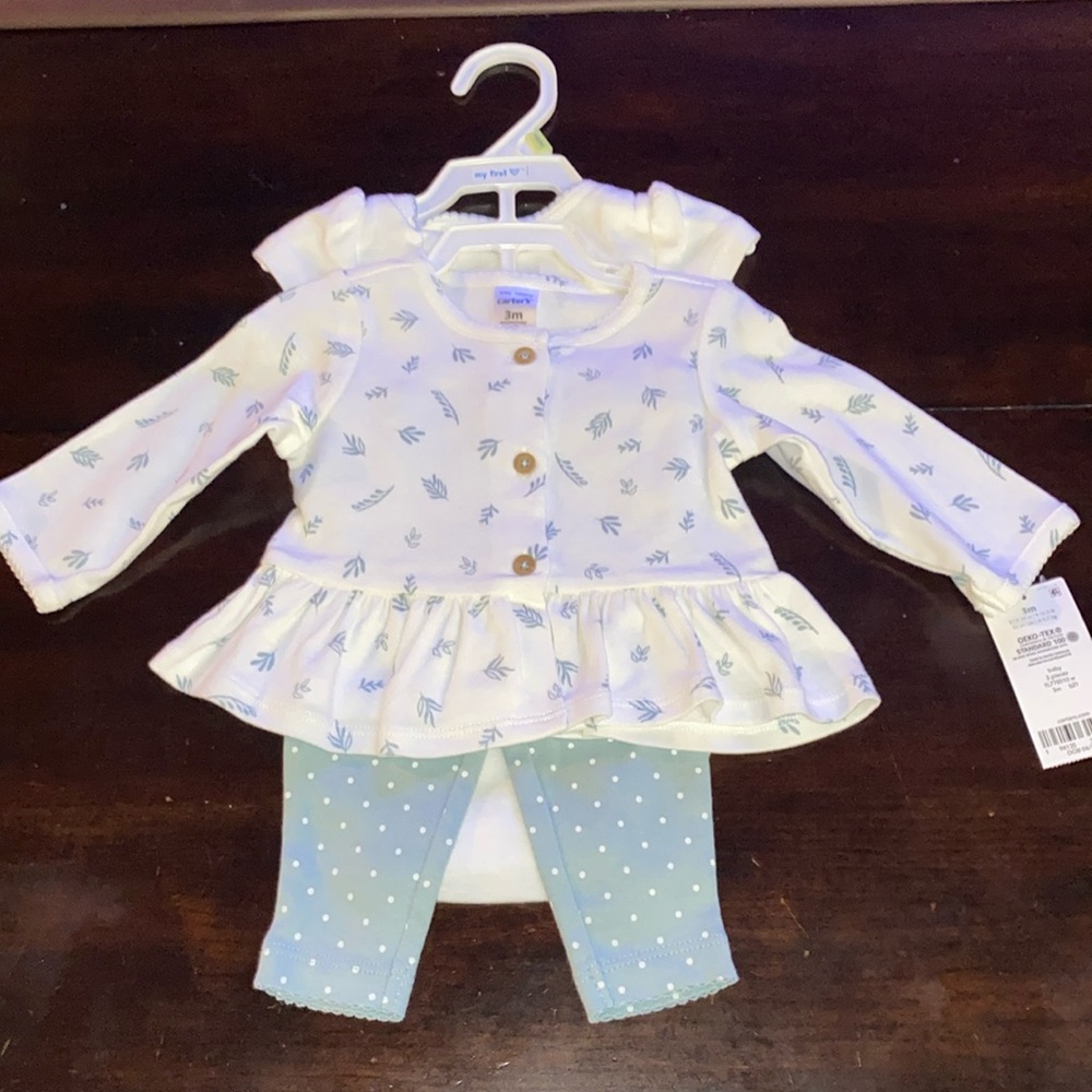 Carter’s 3 piece set. NWT